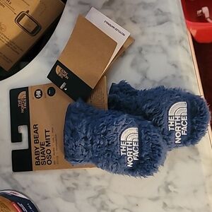 Baby north face gloves